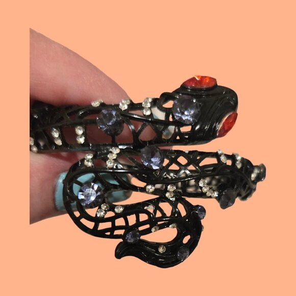 BLACK SNAKE BRACELET WITH RED EYES~ NEW! - Picture 1 of 3